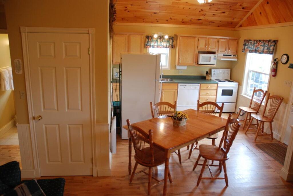 Brudenell Fairway Chalets Georgetown Екстер'єр фото