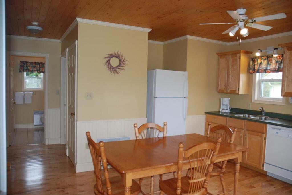 Brudenell Fairway Chalets Georgetown Екстер'єр фото